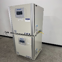 PHCBI Doublestack CO2 Incubator image 1